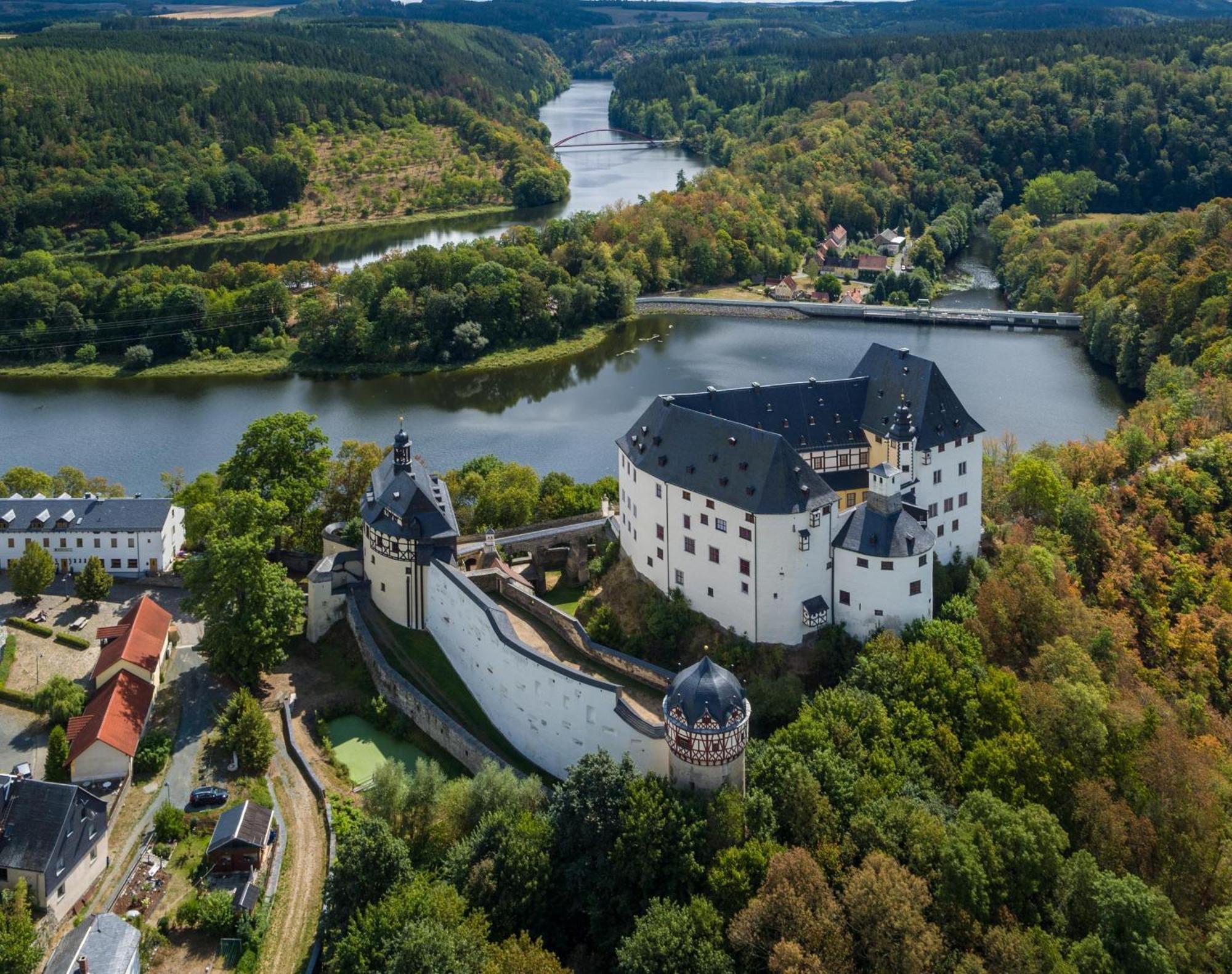 Landhauswohnung Am Thueringer Meer - Fuehlen Wie Zuhause Remptendorf المظهر الخارجي الصورة